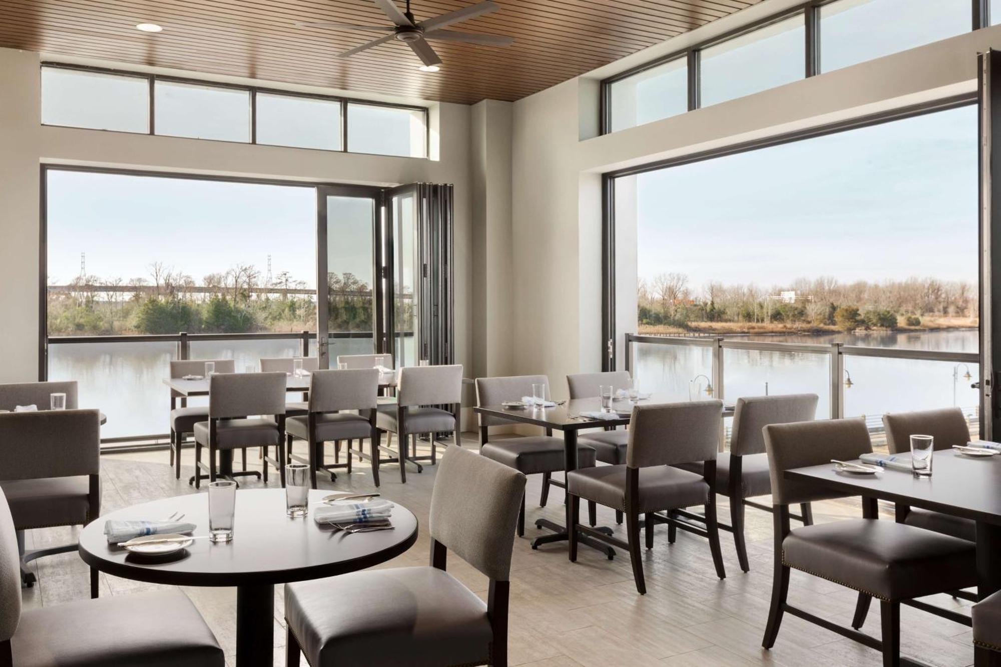 Embassy Suites By Hilton Wilmington Riverfront Kültér fotó